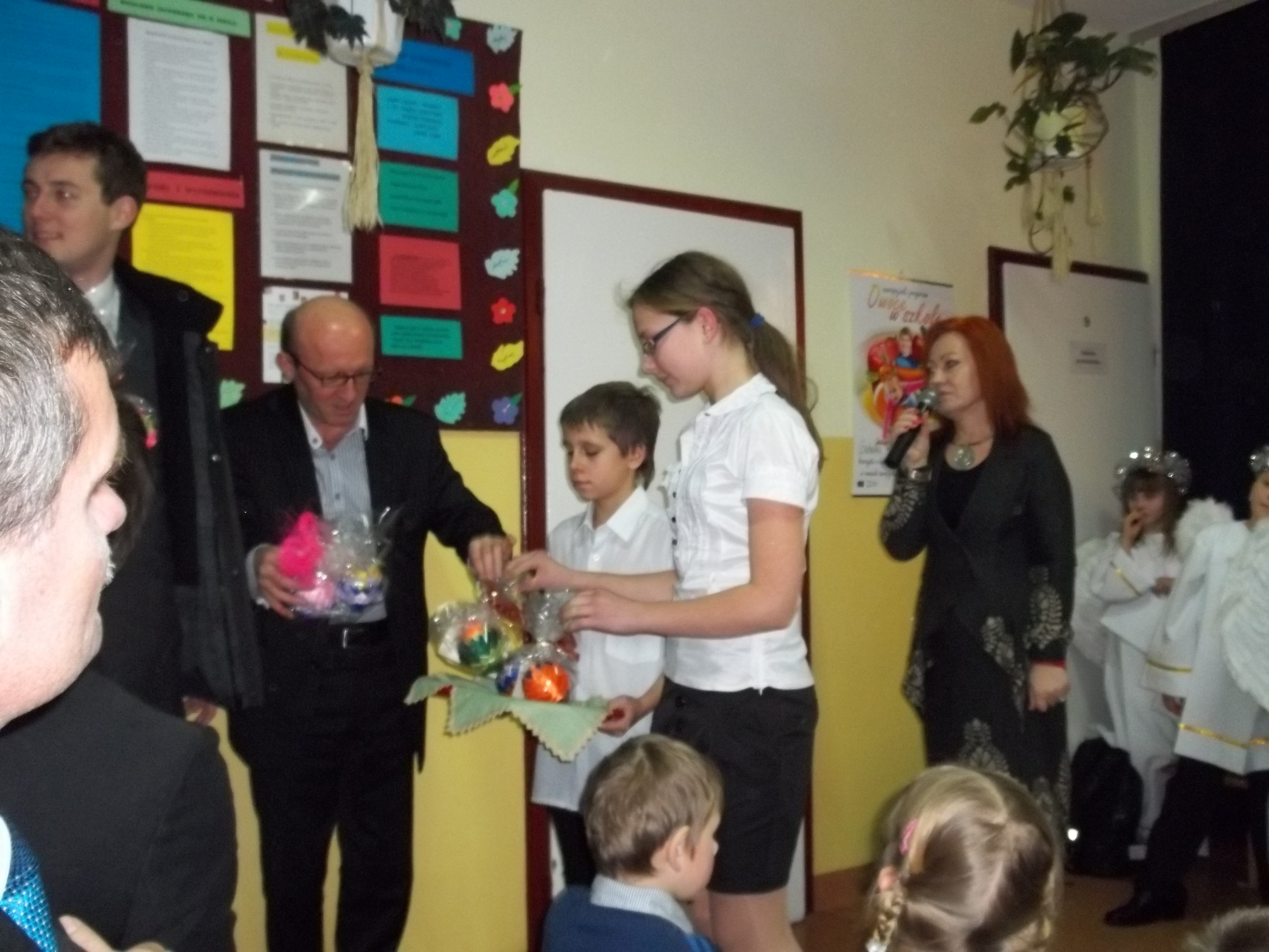 Święta w szkole podstawowej w Idzikowicach